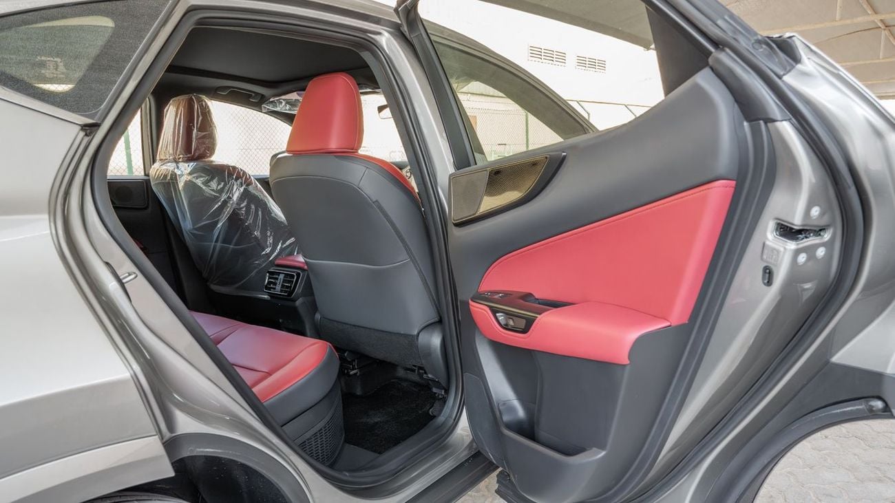 Lexus NX350h Hybrid 2.5L LEXUS NX350h 2.5L -2025YM