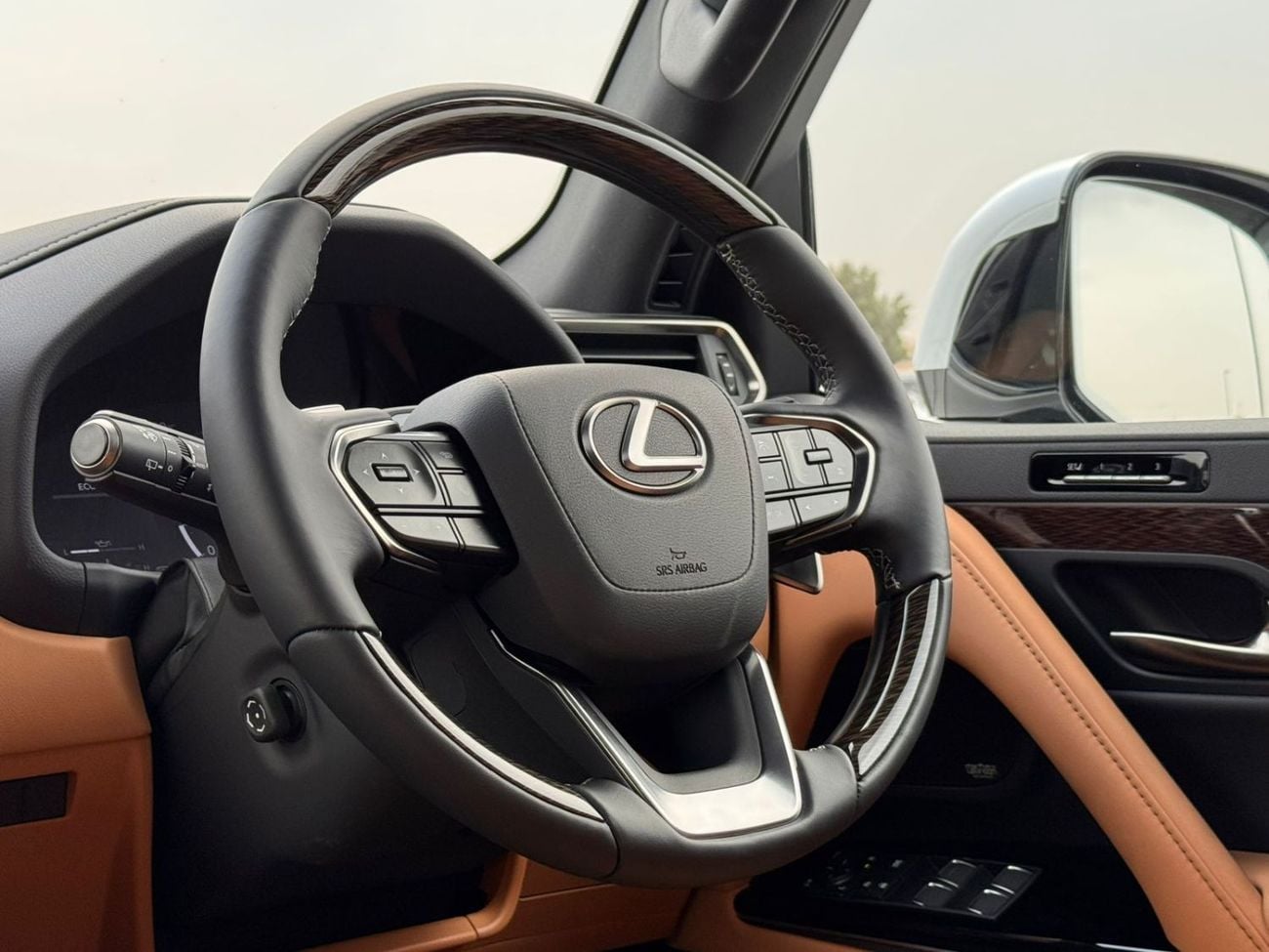 Lexus LX600 BRAND NEW LEXUS LX600 2025 4WD AT PETROL = RIGHT HAND DRIVE