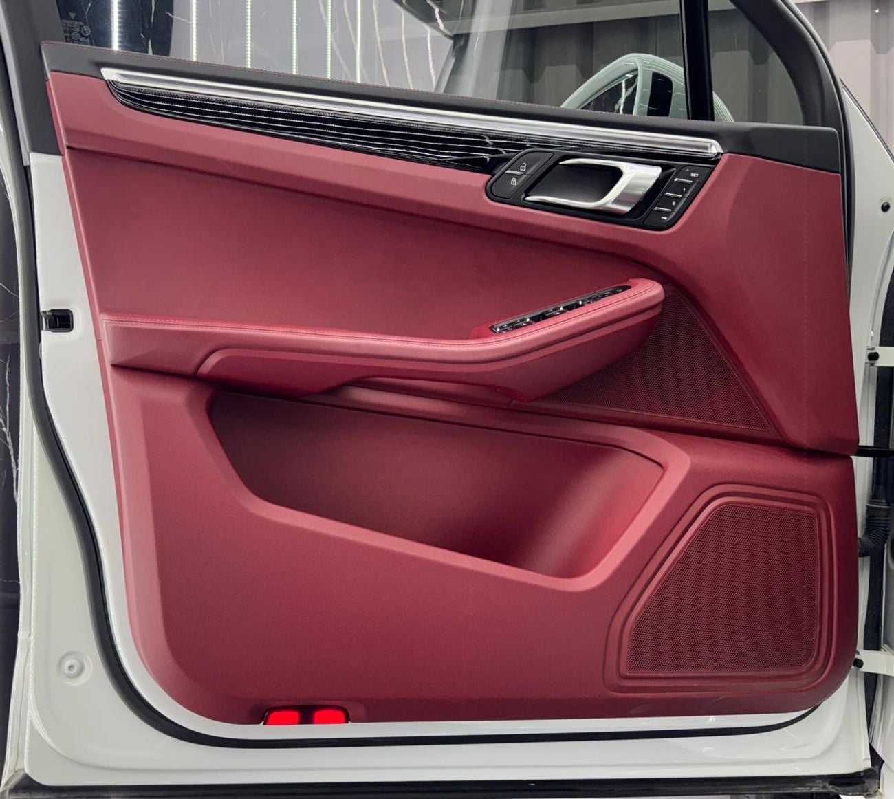 Porsche Macan S 2.9L (375 HP)