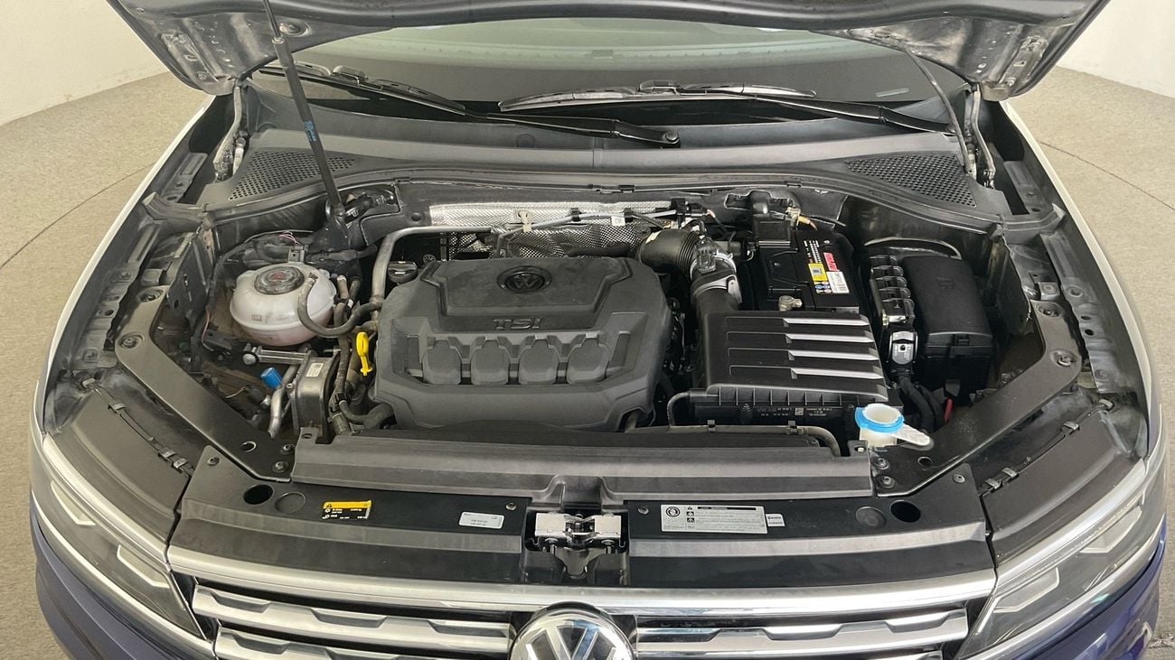 Volkswagen Tiguan 2.0 TSI 4WD DSG SEL | Guaranteed Warranty | 0 Down Payment
