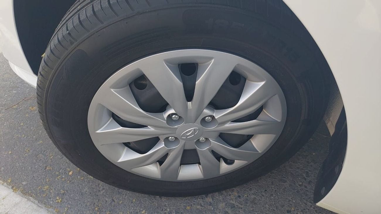 Hyundai Accent GL SMART PLUS