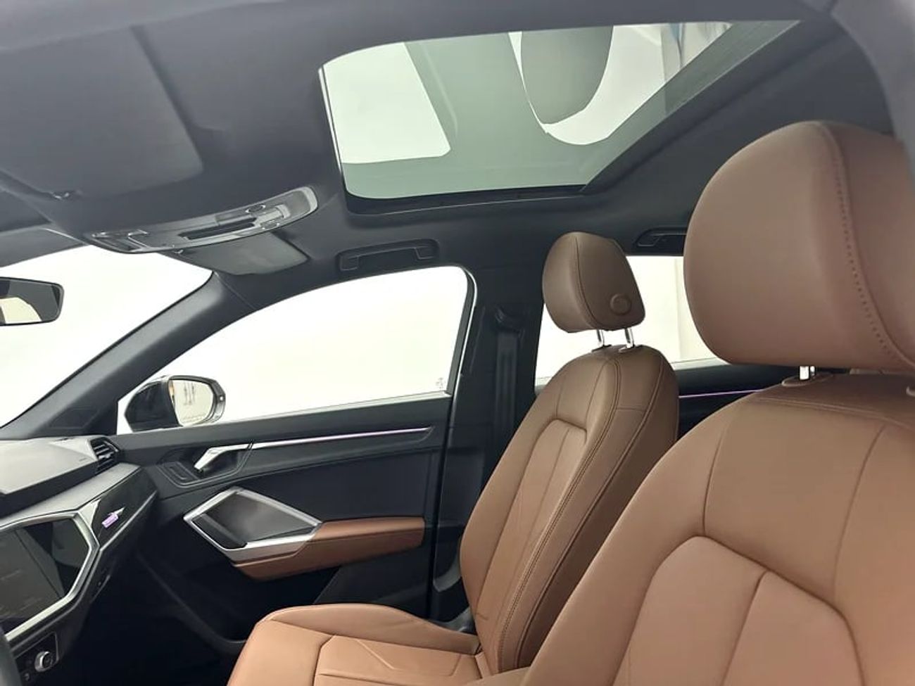 أودي Q3 Sportback 40 TFSI quat 180hp S line (Ref# 1172633)