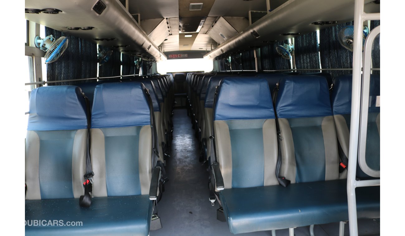 اشوك ليلاند فالكون 67 SEATER BUS AC BUS WITH GCC SPEC