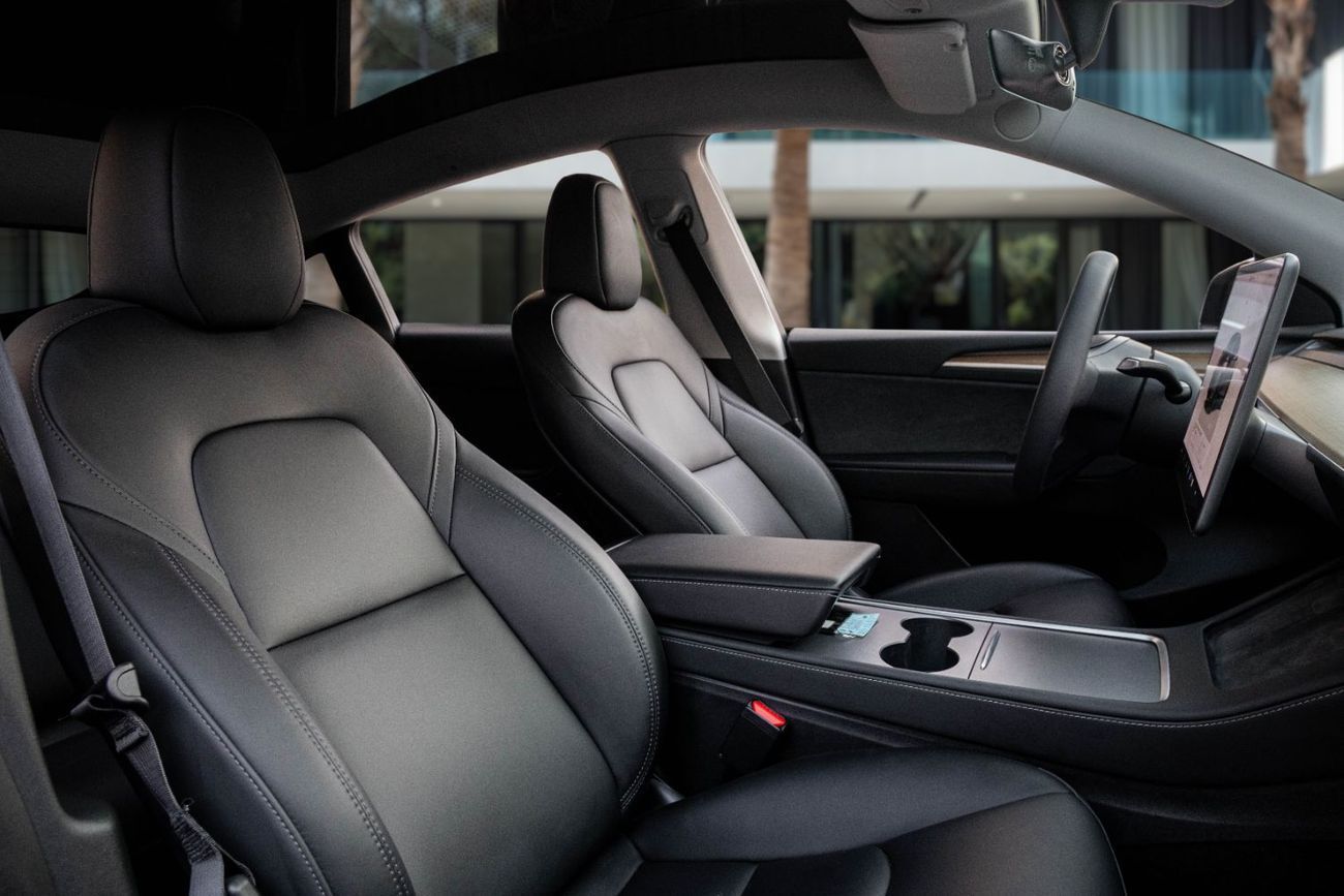 تسلا موديل Y Model Y Dual Motor | 2,448 P.M | 0% Downpayment | Immaculate Condition!