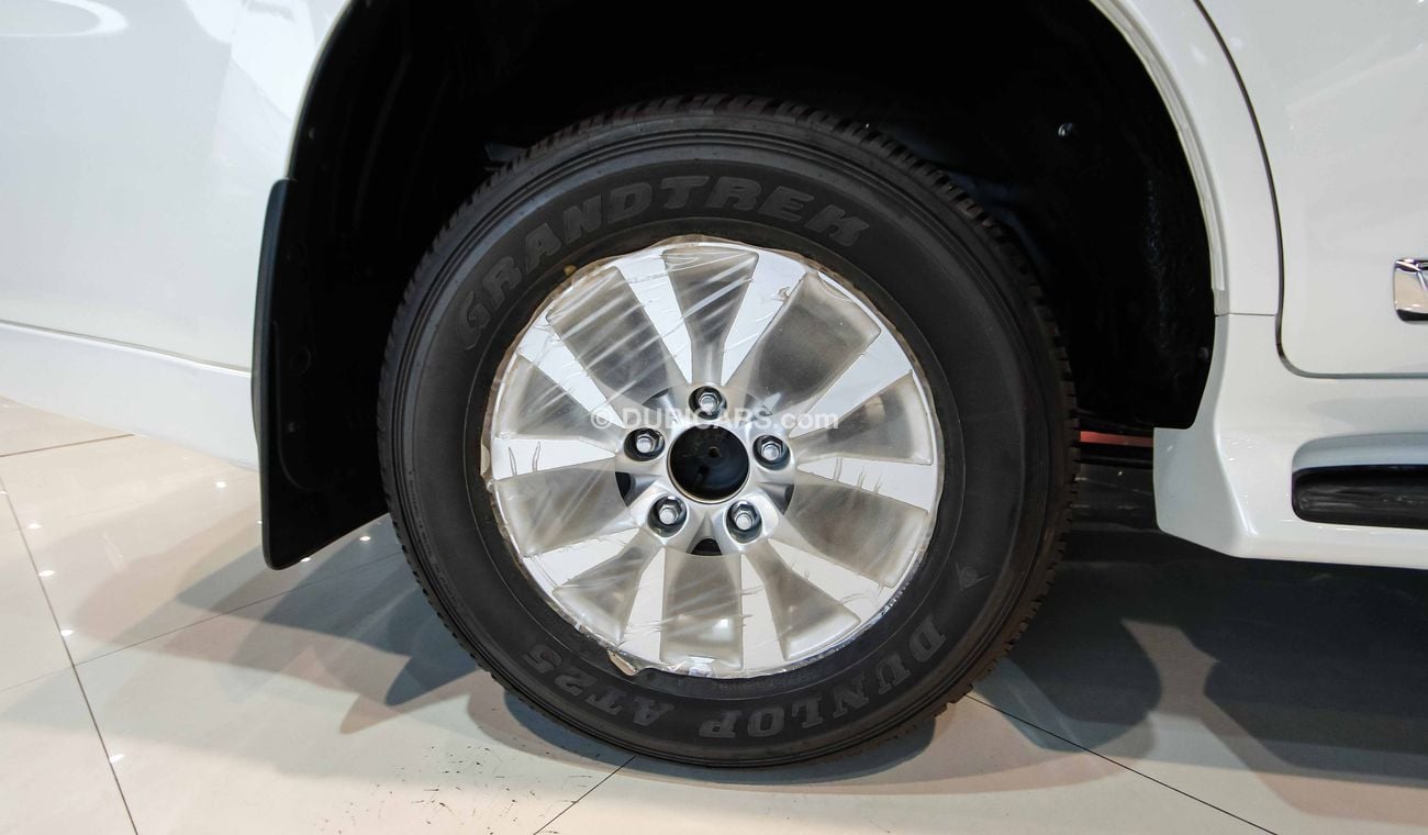 Toyota Land Cruiser GXR White Edition