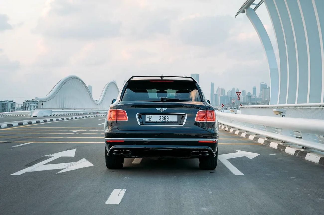 Bentley Bentayga Signature American Specs