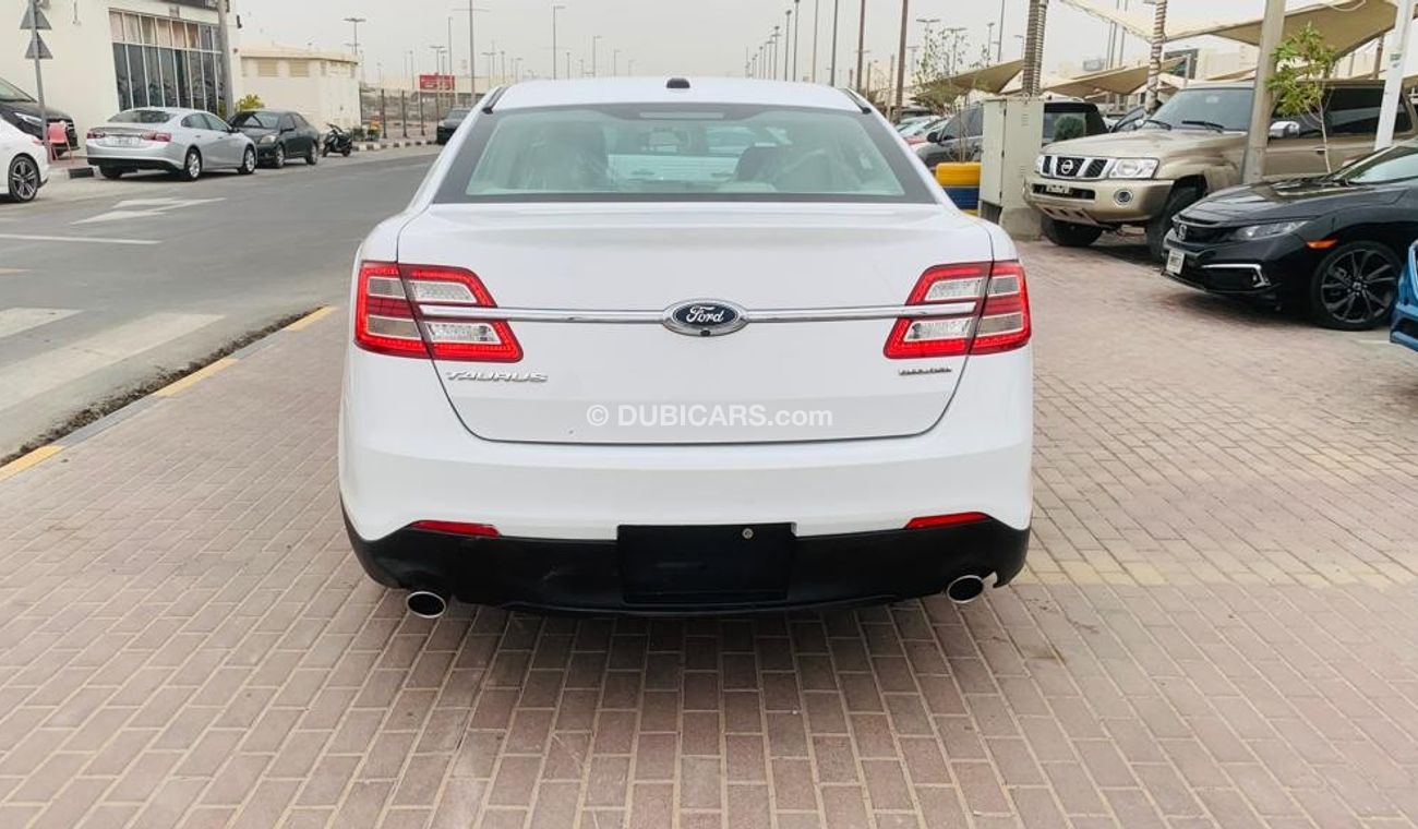 Ford Taurus SE Very Clean Car