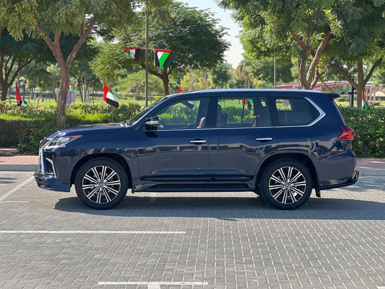 لكزس LX 570 Signature 5.7L