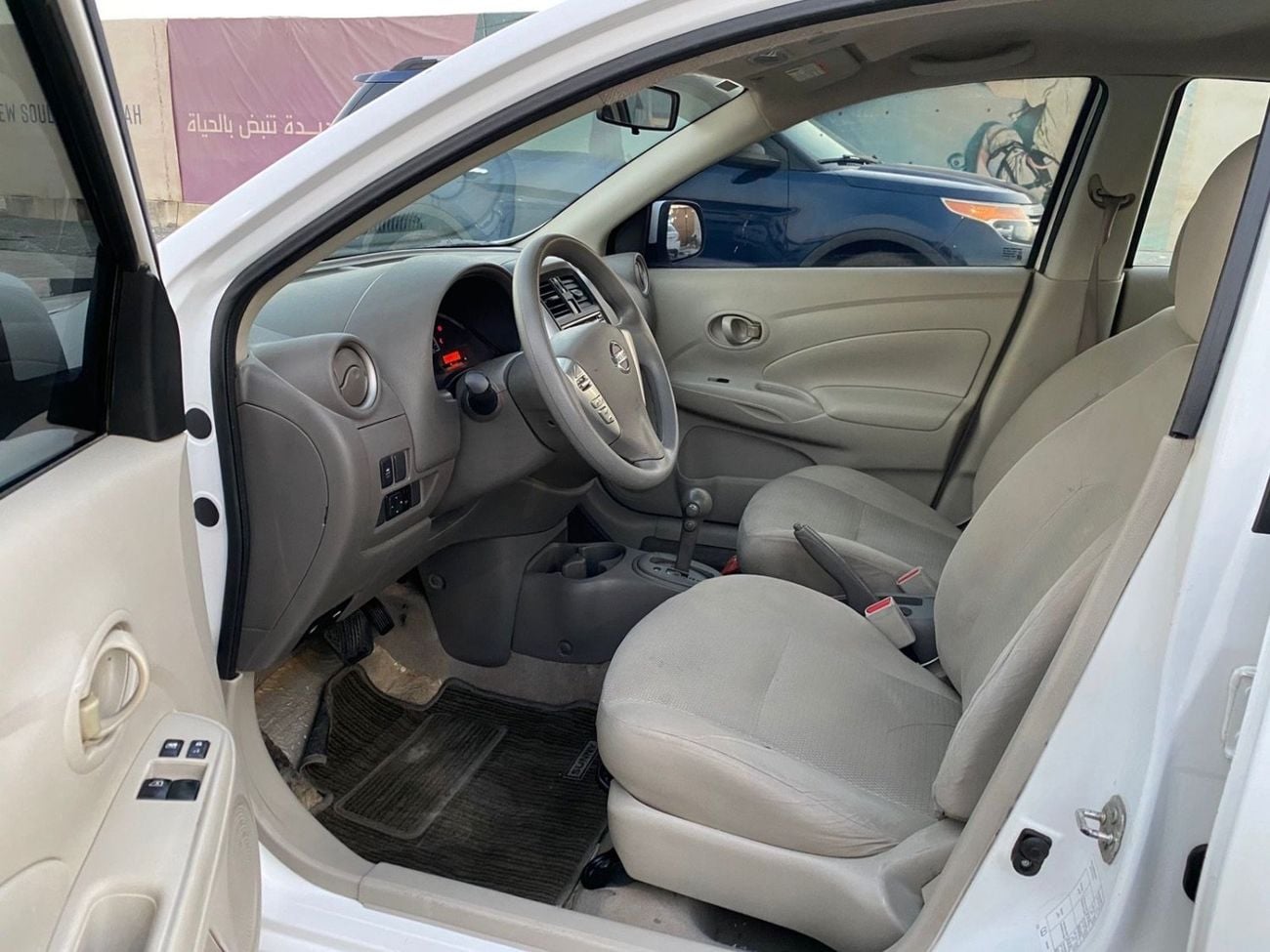 Nissan Sunny SV