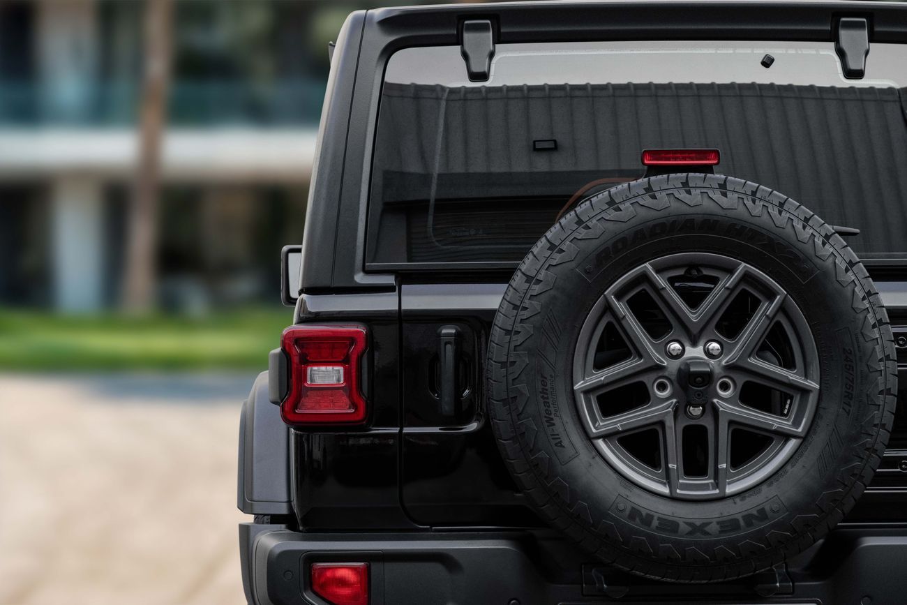 Jeep Wrangler Wrangler Sport | 2,801 P.M | 0% Downpayment | Jeep Warranty!