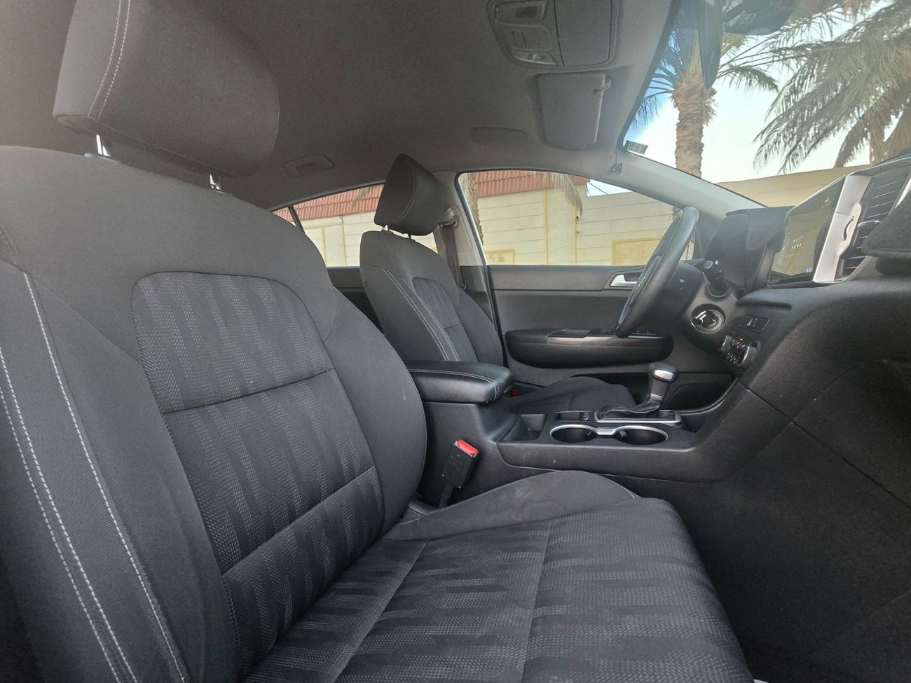 كيا سبورتيج LX 2.4L