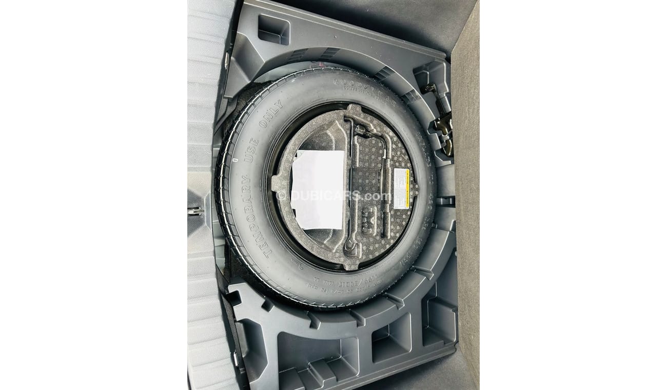 تويوتا كورولا كروس Toyota Corolla cross 2022 Full option 4x4