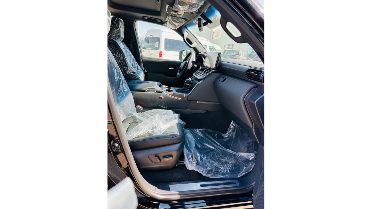 Toyota Land Cruiser TOYOTA LANDCRUISER 3.5 VX BLACK 2023 * EXPORT ONLY AFRICA *