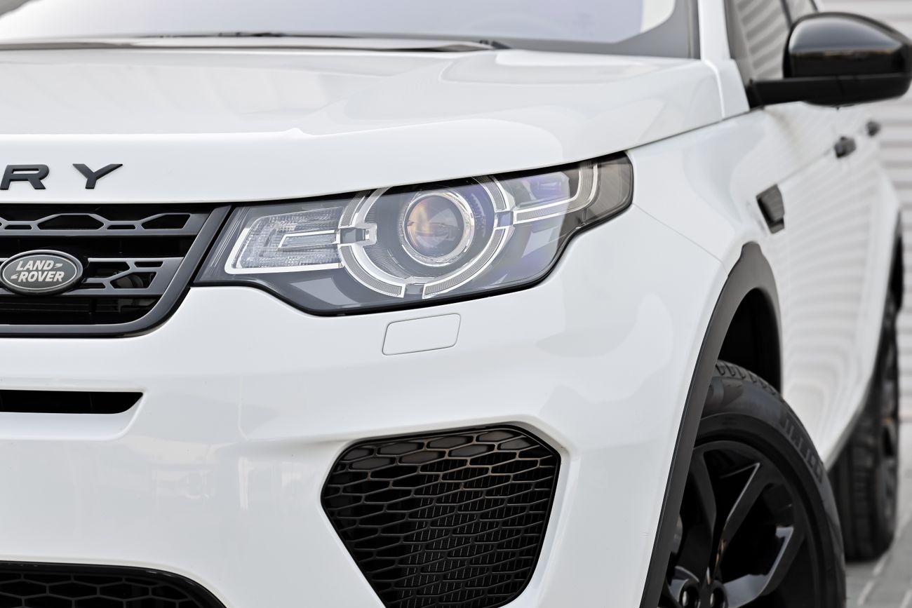 Land Rover Discovery Sport HSE Luxury | 3,033 P.M | 0% Downpayment | Magnificient Condition!