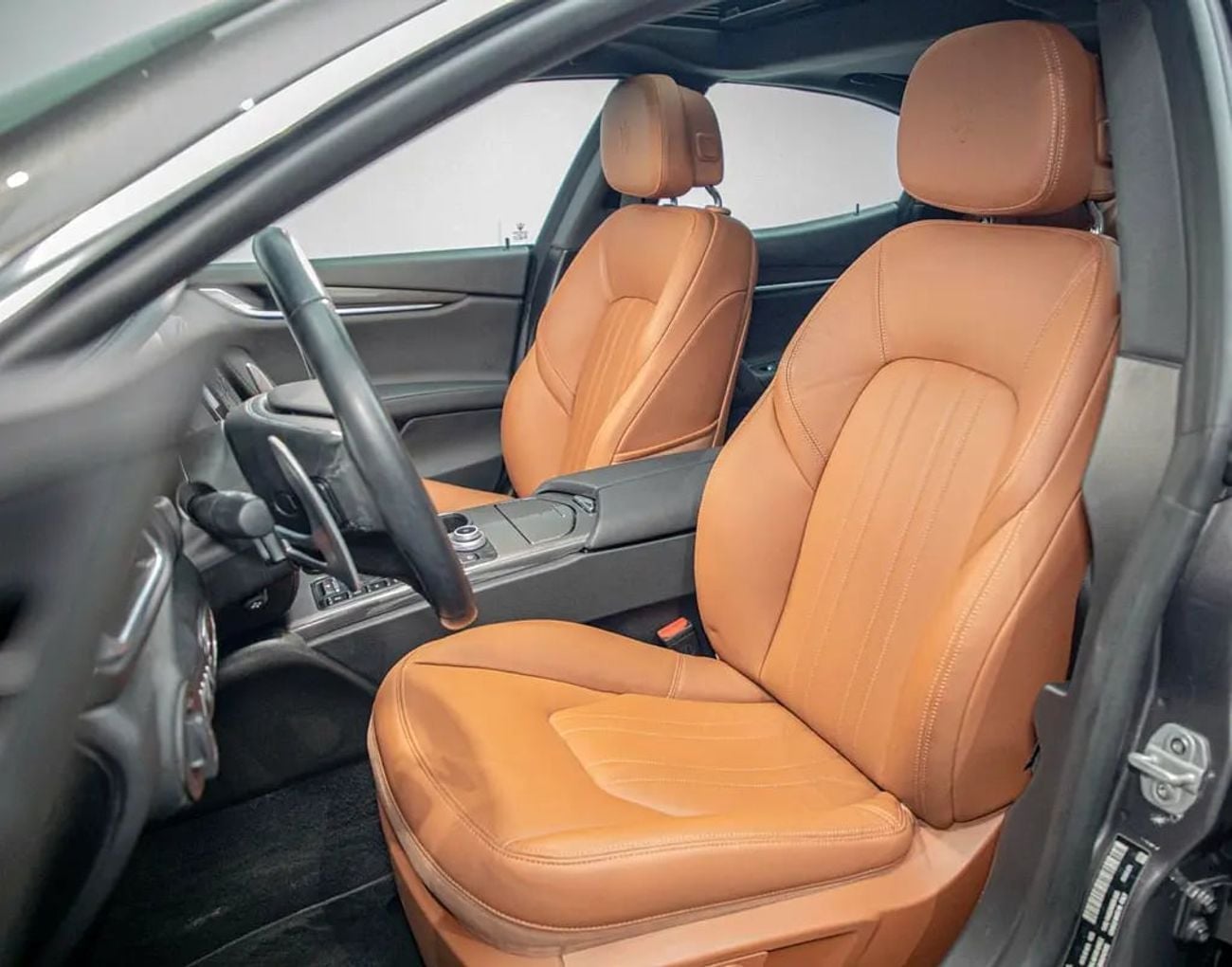 Maserati Ghibli GT Hybrid 2.0L