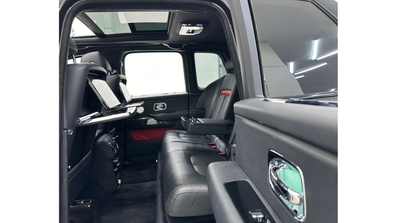 Rolls-Royce Cullinan 2020 Rolls Royce Cullinan Black Badge Mansory, Warranty, Full Service History, Fully Loaded, Low Kms