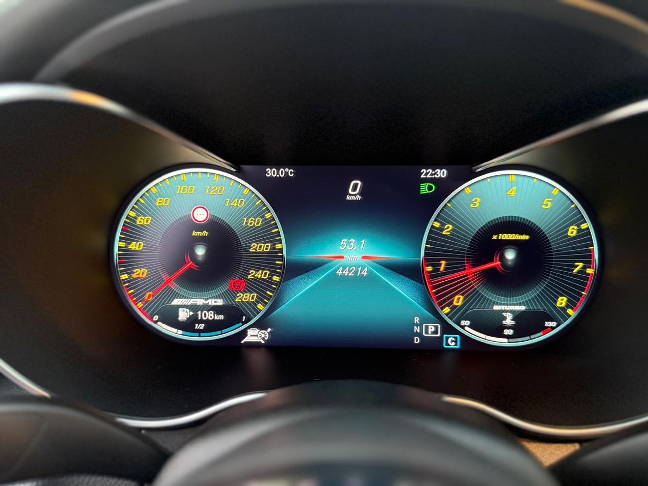 مرسيدس بنز سي 43 ايه ام جي