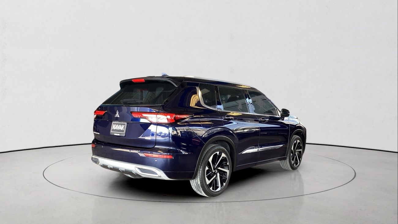 Mitsubishi Outlander 2.5 GLX AUTO 4WD 7SEAT PREMIUM LAUNCH ED | Guaranteed Warranty | 0 Down Payment