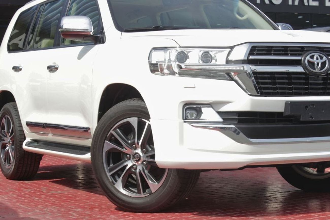 تويوتا لاند كروزر VXR 5.7L 4WD