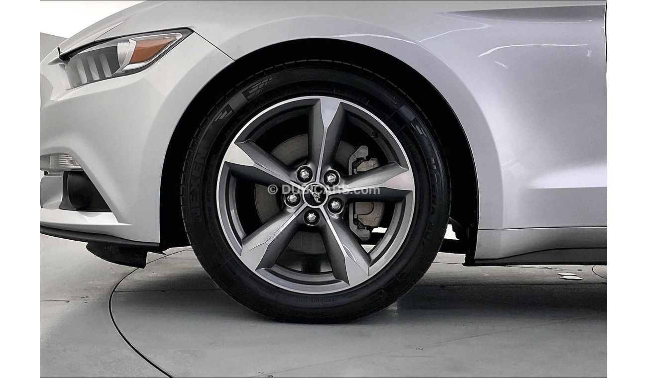 Ford Mustang Standard