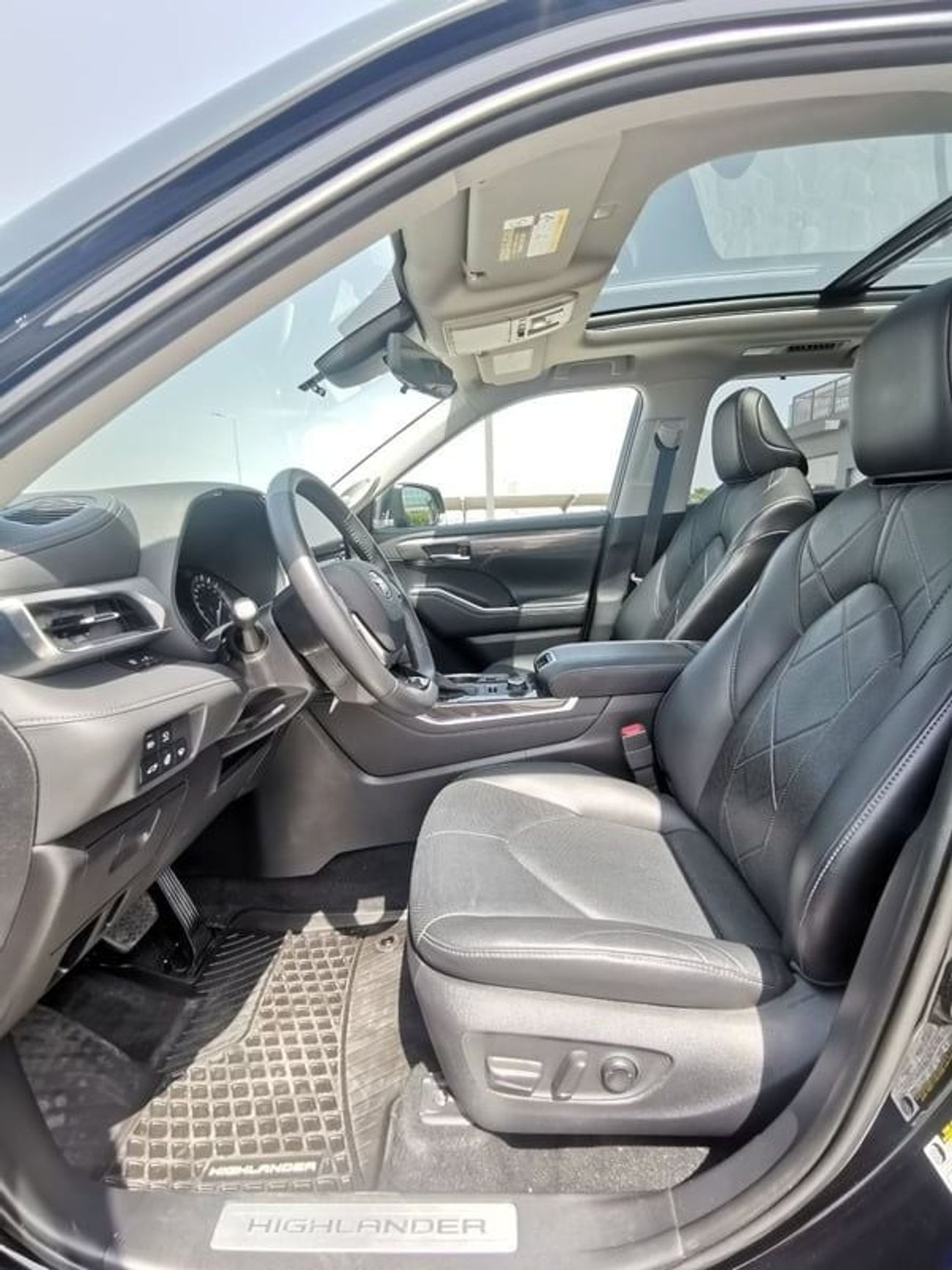 Toyota Highlander TOYOTA HIGHLANDER PLATINUM -2021 BLACK