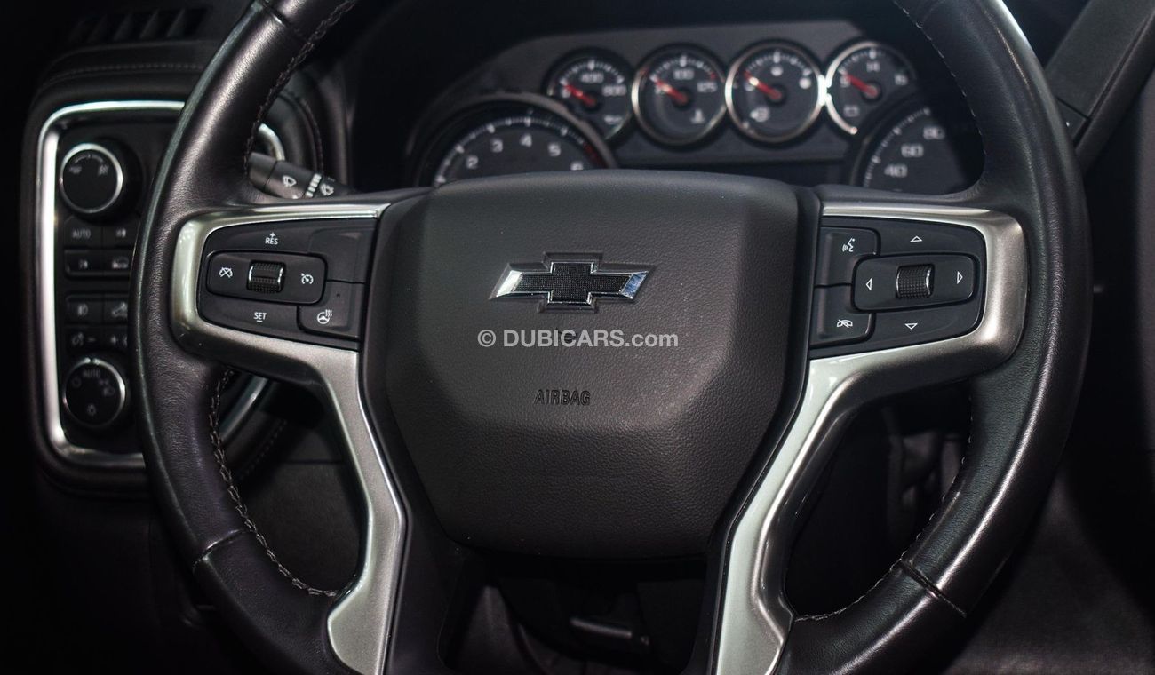 Chevrolet Silverado RST