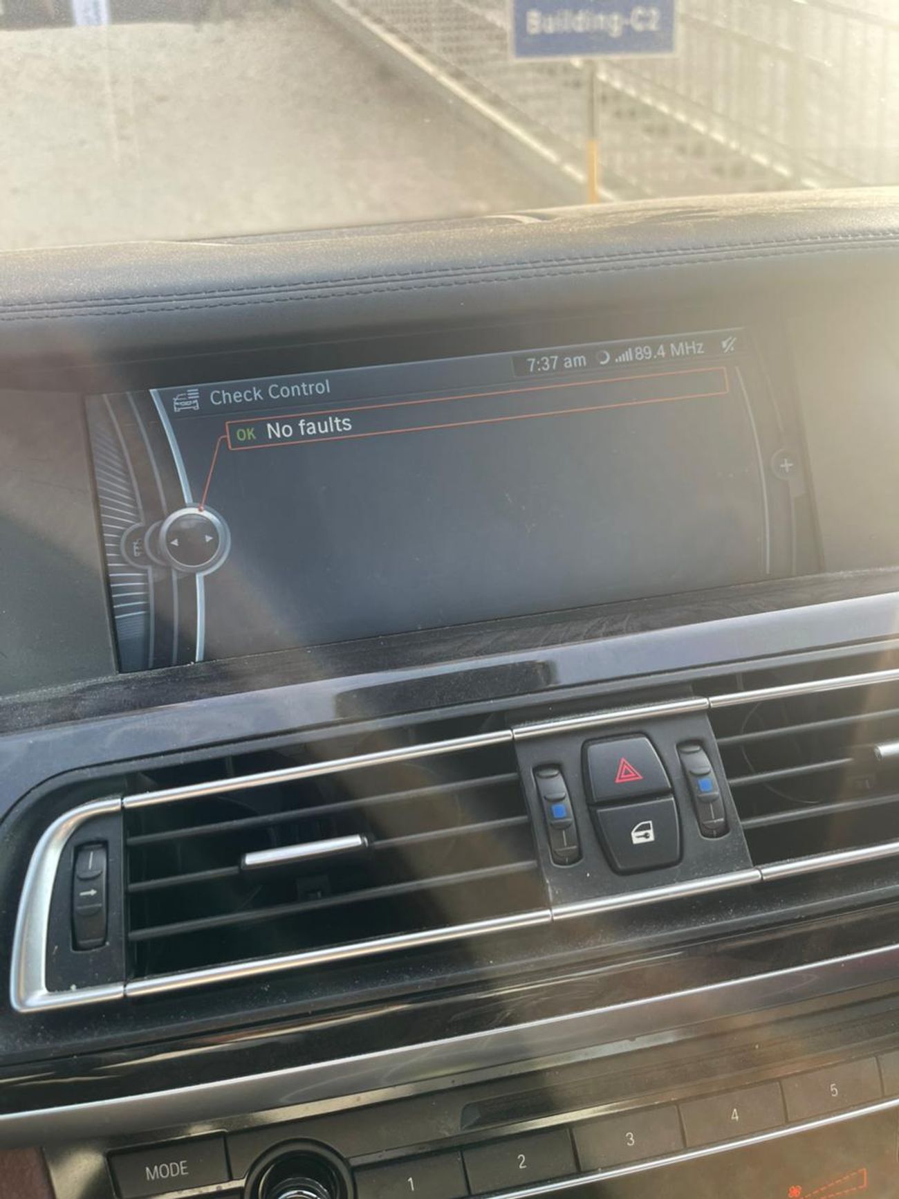 بي أم دبليو 750Li 750Li