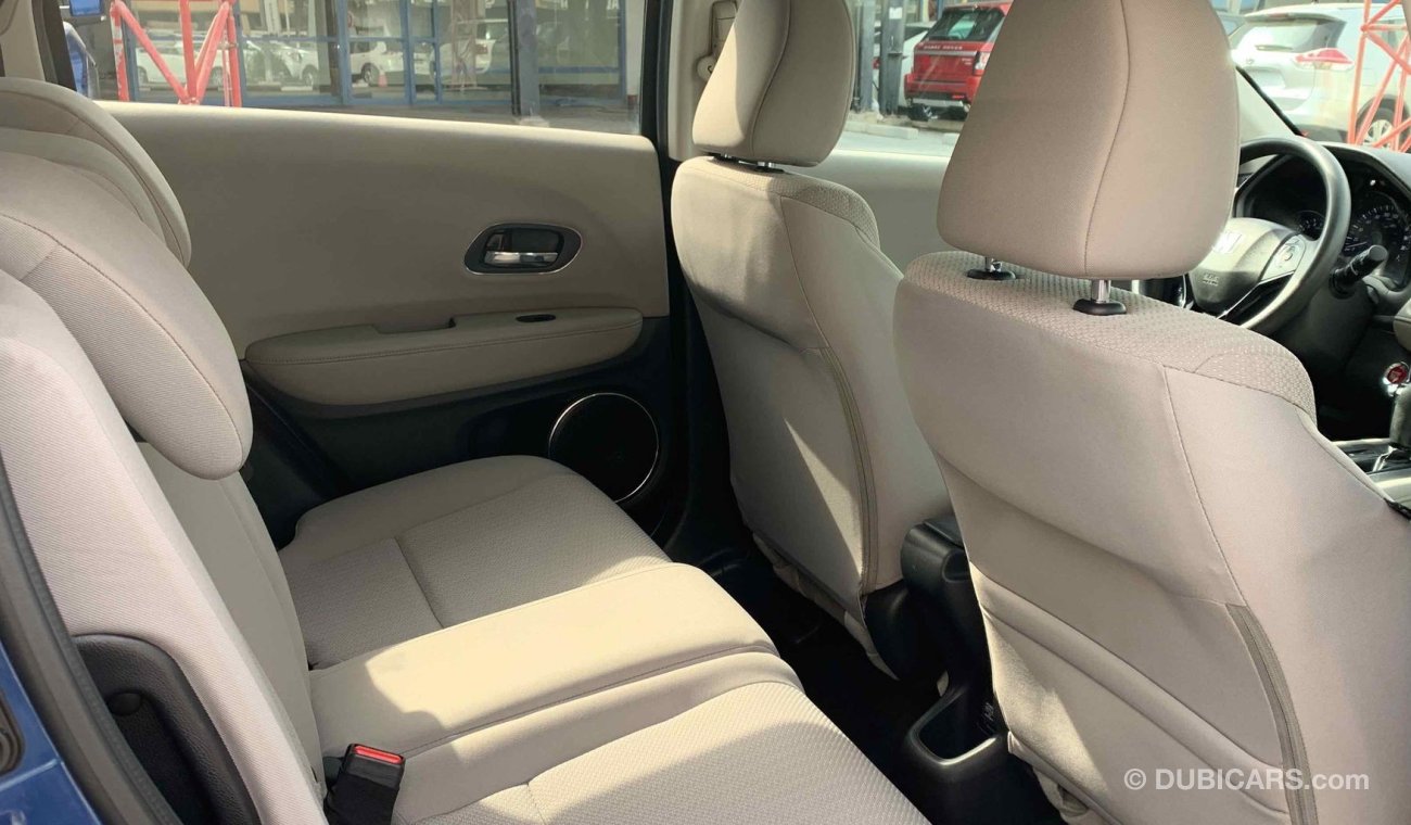 Honda HRV 1,6.  V4 warranty 1yer