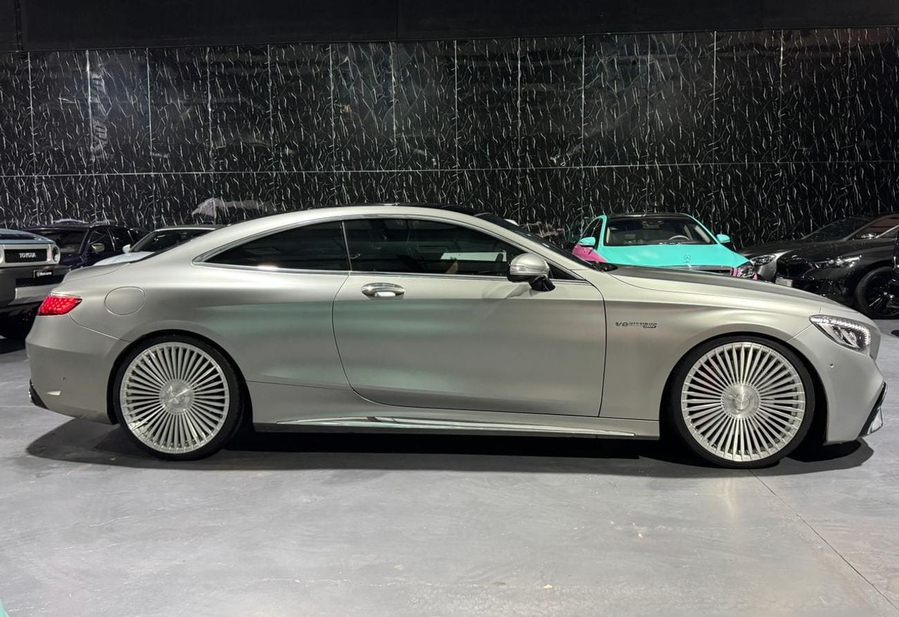 Mercedes Benz S63 AMG 5.5 L V8