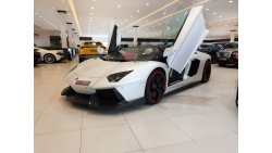 لمبرجيني أفينتادور LAMBORGHINI AVENTADOR ROADSTER 2015 GCC SPECS IN EXCELLENT CONDITION