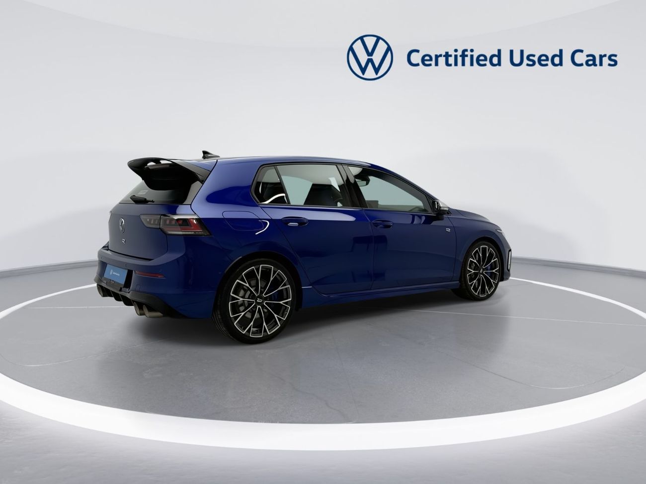 فولكس واجن جولف ار Base 2.0T