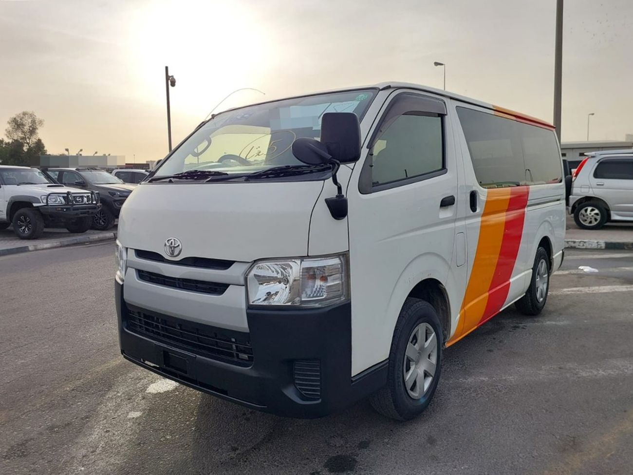 Toyota Hiace TOYOTA HIACE VAN RHD 2015 MODEL 3.0 L DIESEL MANUAL(PM18092)