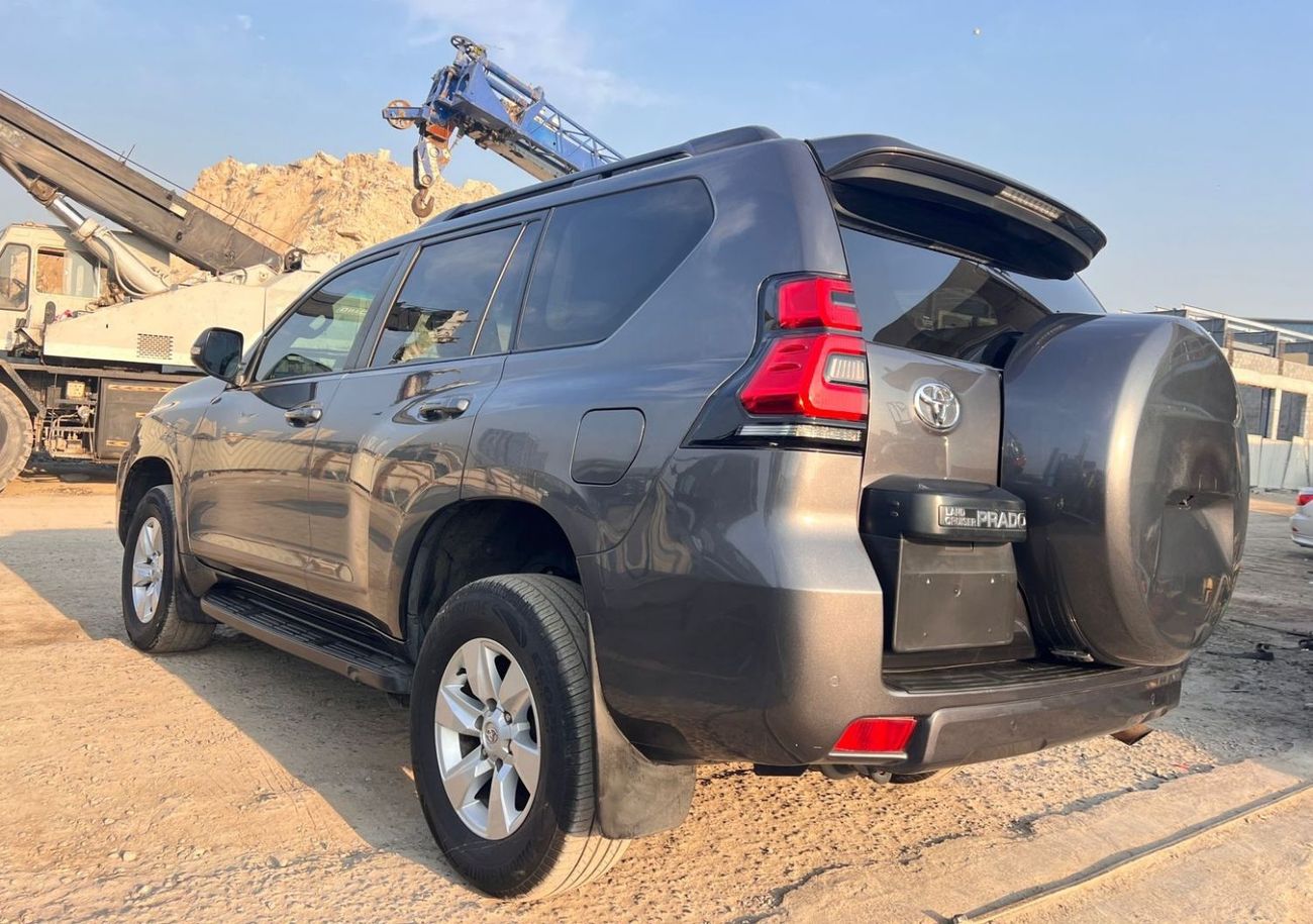 Toyota Prado diesel 2.8 liter right hand drive automatic only for export available