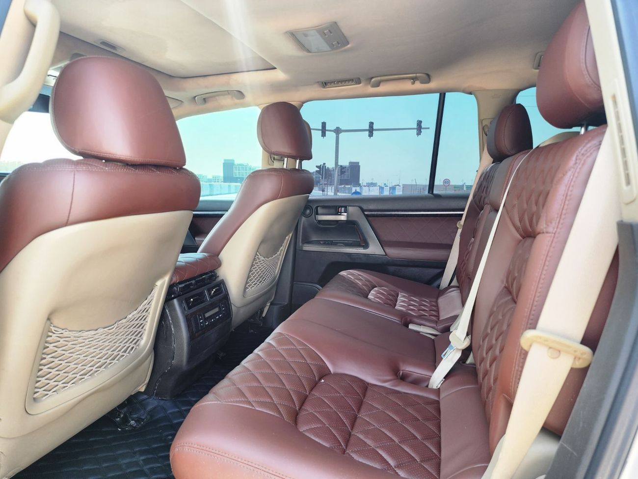 تويوتا لاند كروزر VX.R V8 upgrade 2021