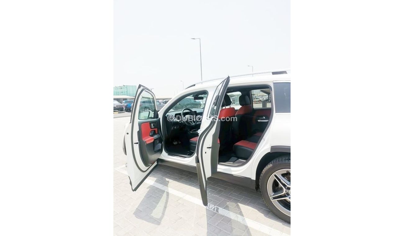 مرسيدس بنز GLB 250 4MATIC