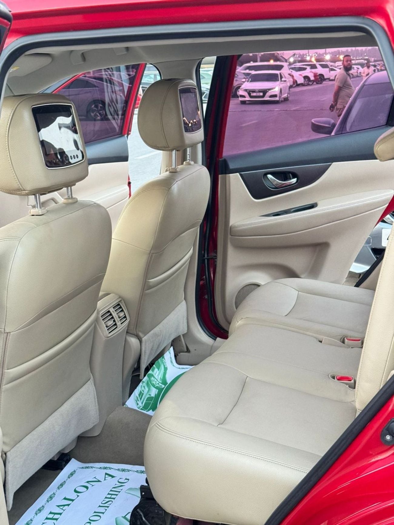 Nissan XTrail first owner, 2 keys