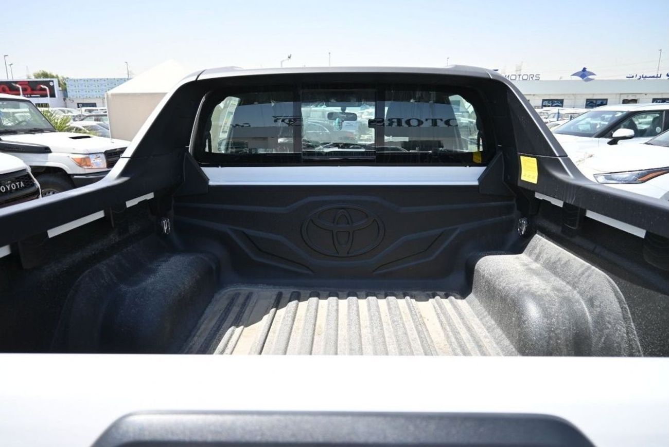 تويوتا هيلوكس تويوتا هيلوكس أدفينتشر 2.8 لتر ديزل ، بيك اب ، دفع رباعي ، 4 أبواب ، كاميرا 360 ، مثبت سرعة ، قفل تف