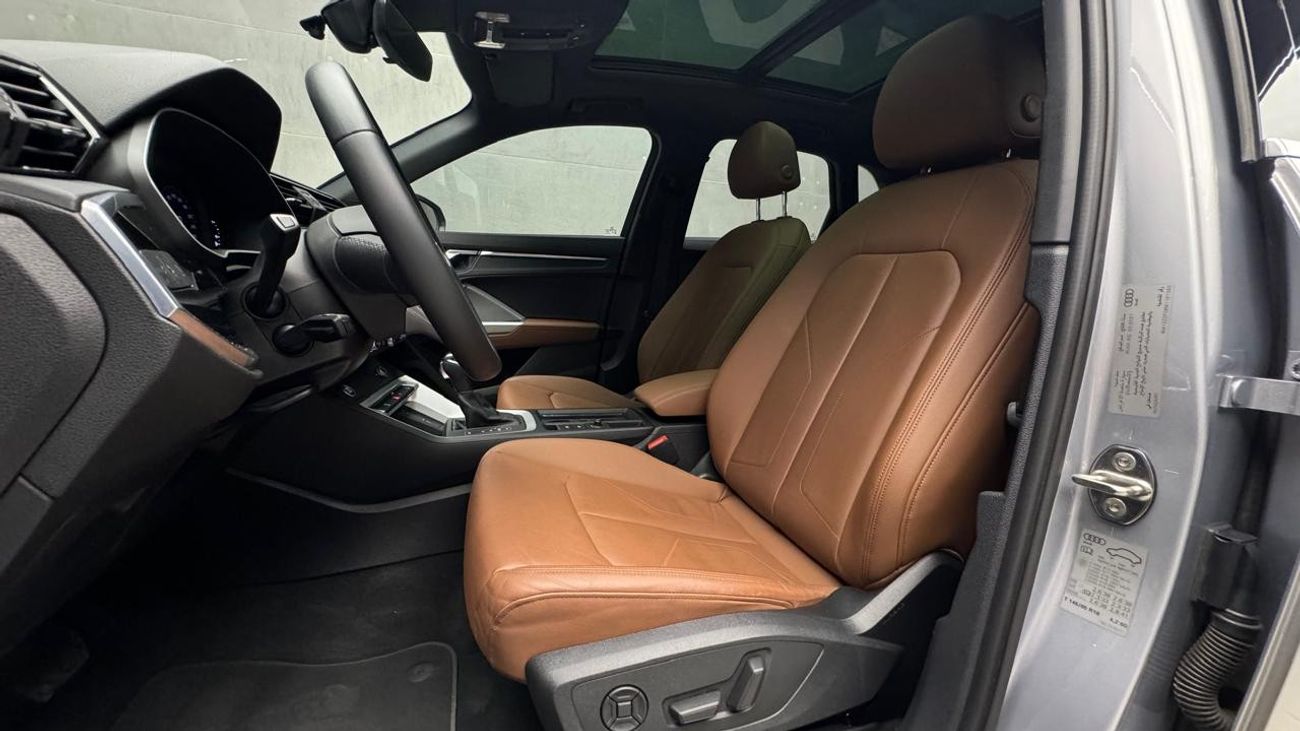 أودي Q3 35 TFSI S لاين 2021 Q3//FULL OPTION//GCC//WARRANTY//FULL SERVICE HISTORY