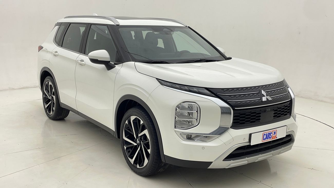 ميتسوبيشي آوتلاندر HL SYNTHETIC LEATHER WITH SUNROOF 2.5 | بدون دفعة مقدمة | اختبار القيادة في المنزل