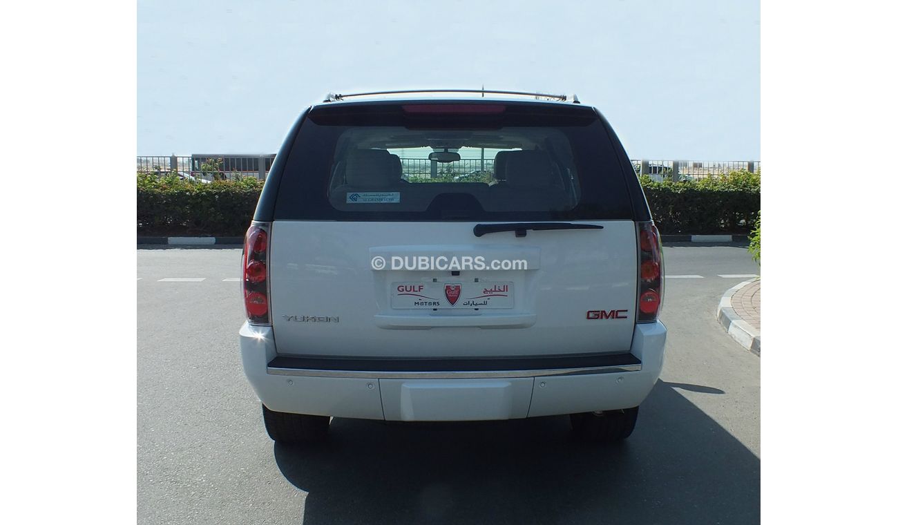 GMC Yukon DENALI