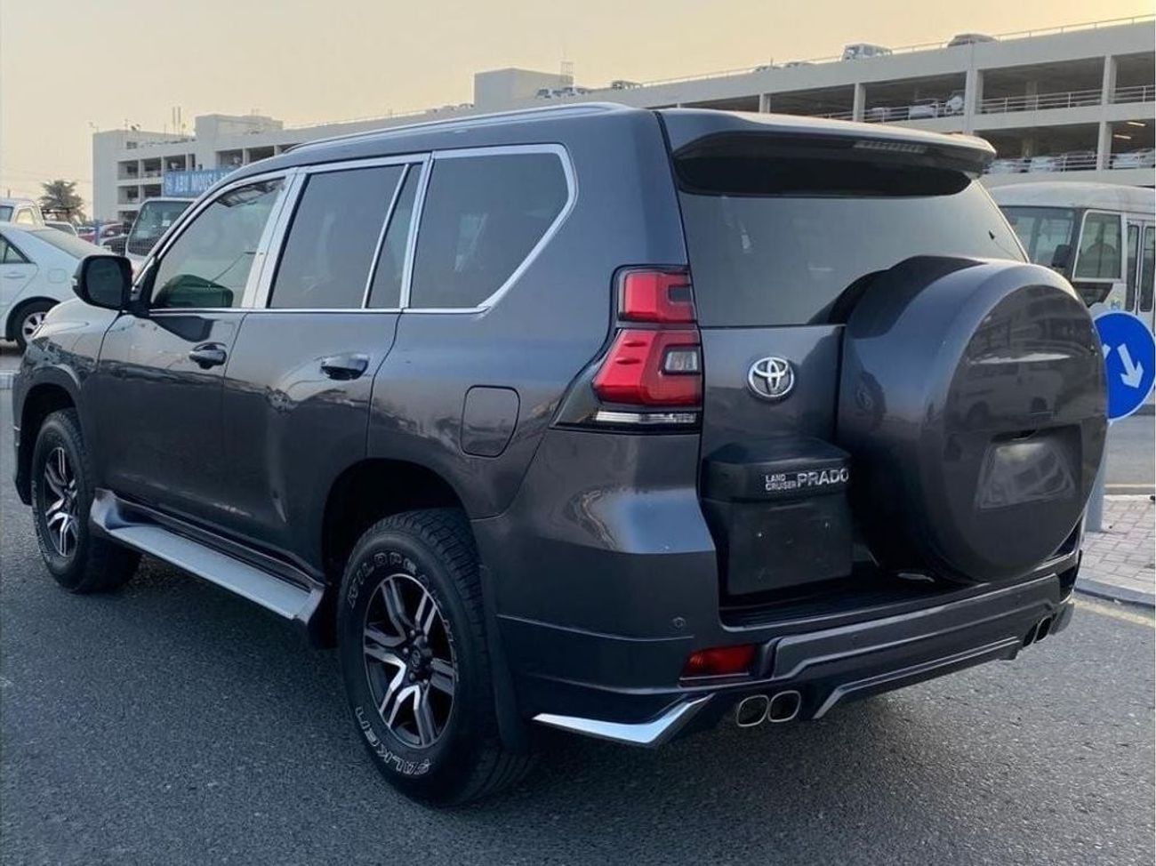 تويوتا برادو VX