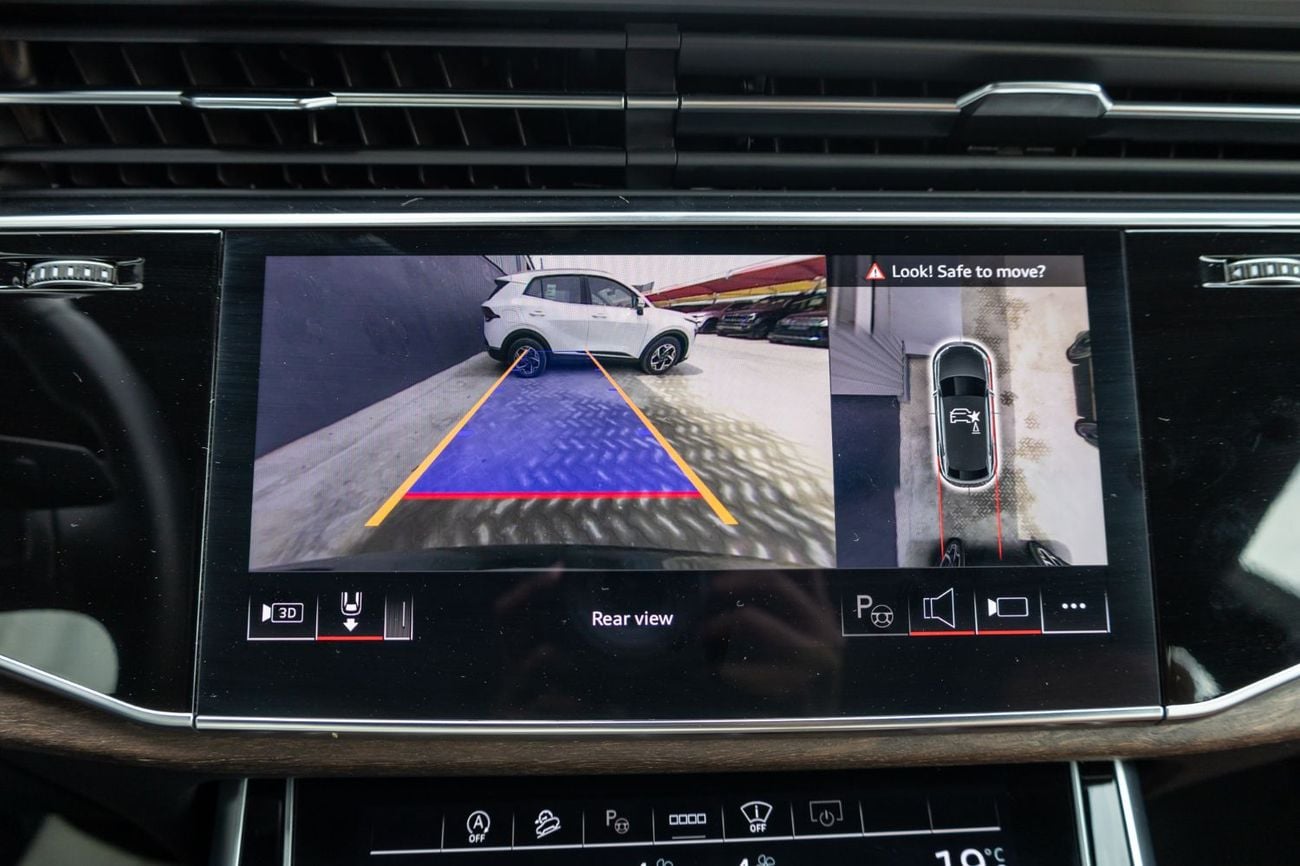 أودي Q8 55 TFSI quattro (340 HP)