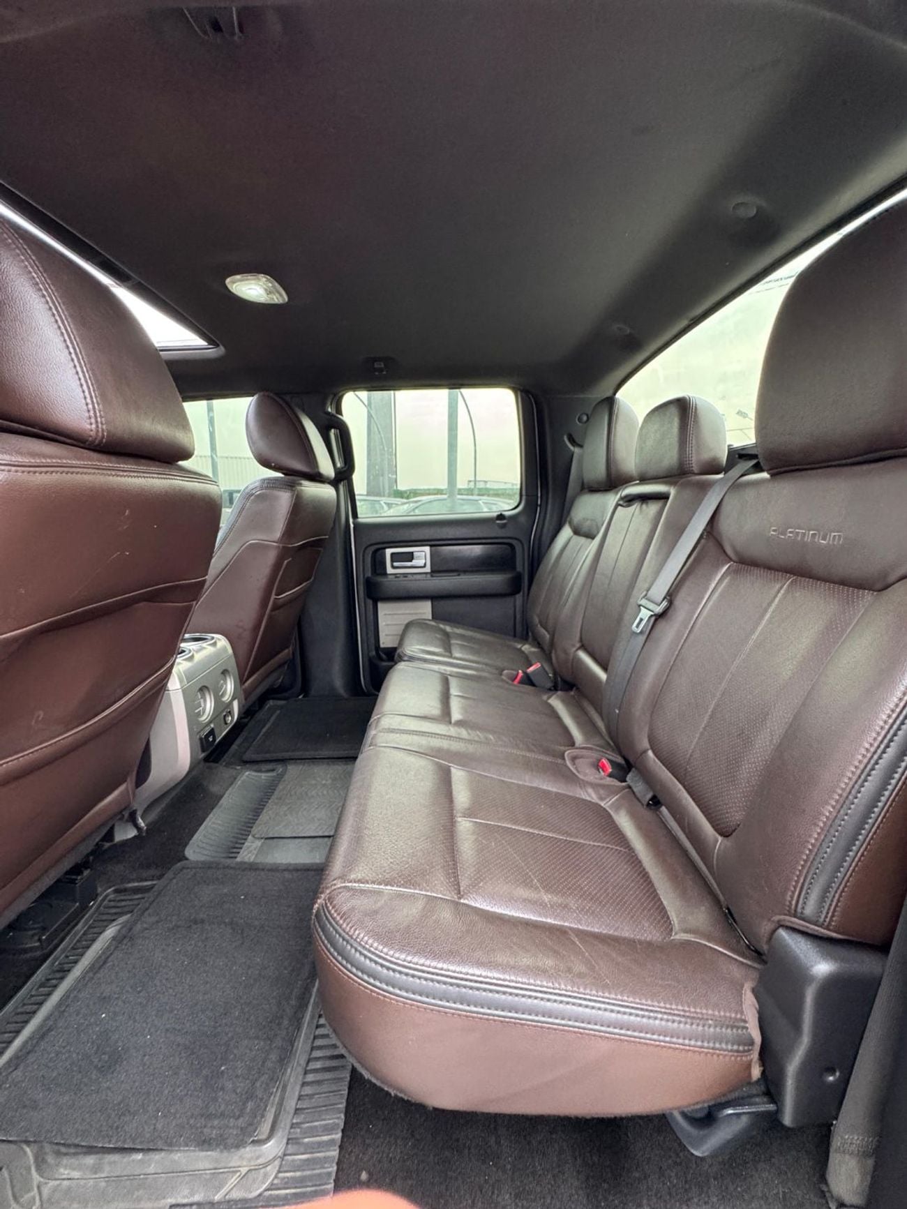 Ford F 150 FORD F-150 PLATINUM - THE APEX OF LUXURY & POWER