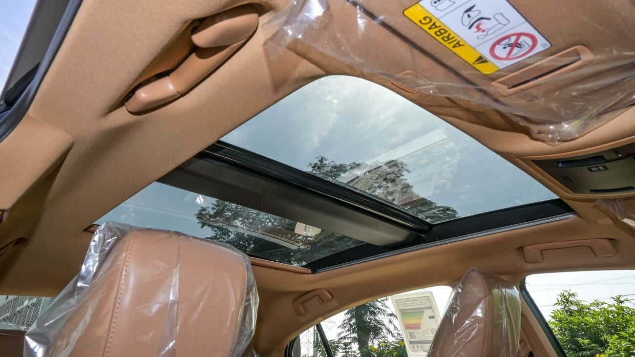 لكزس ES 350 ECTAGR036 - 2025 Lexus ES 350 Luxury - 3.5L Petrol Auto - With Panoramic Rf - Sonic Chrome with Tan 