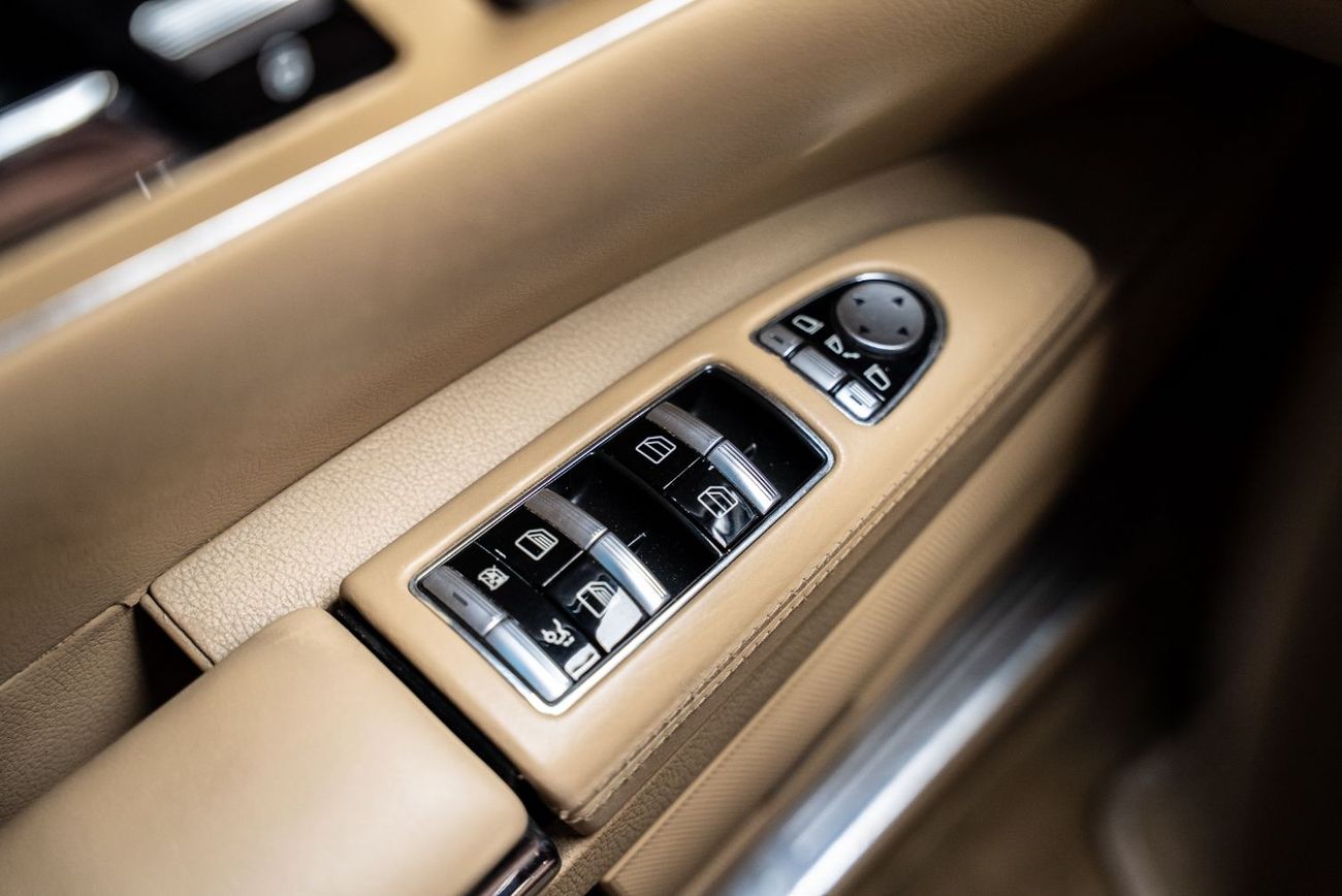 مرسيدس بنز S 500 AMG 4.7L V8 AMG GCC 2013 In Good Condition