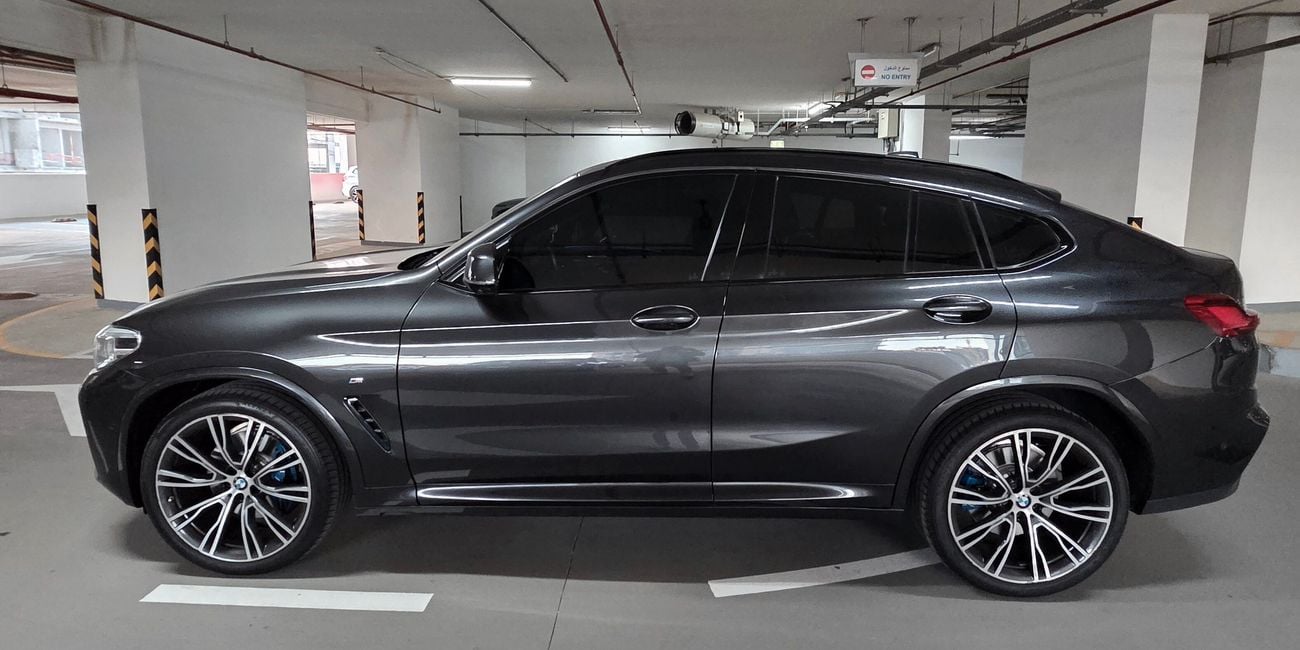 بي أم دبليو X4