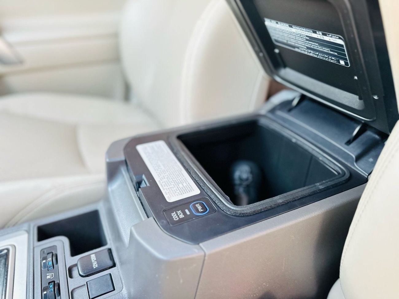 تويوتا برادو VXR 4.0L 4WD