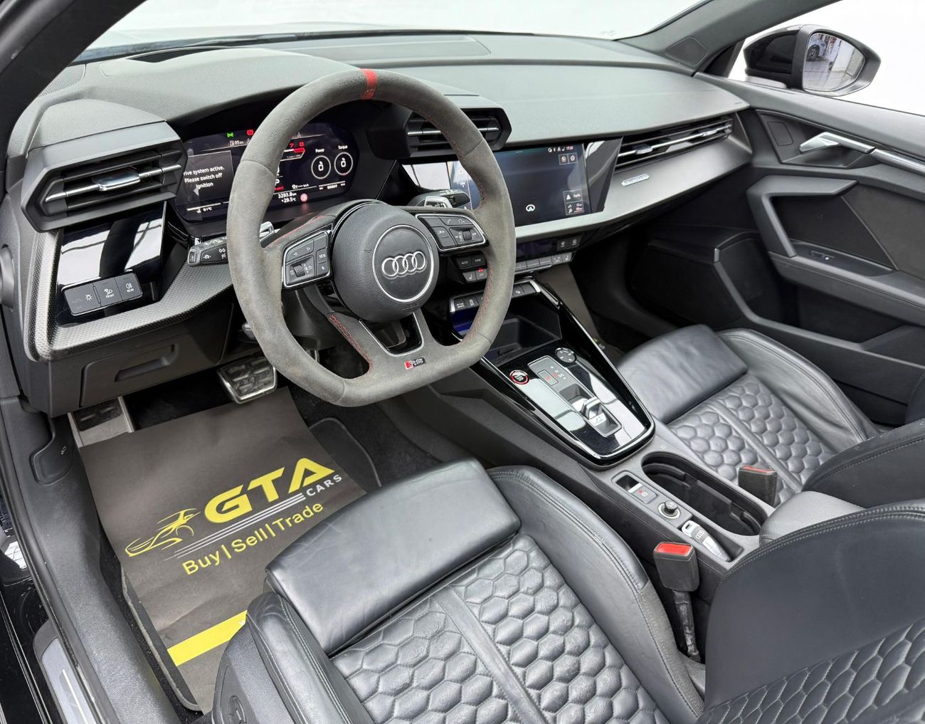 Audi RS3 TFSI quattro 2.5L Sportback 2022 Audi RS3, 1 Year Unlimited KM Warranty, Excellent Condition