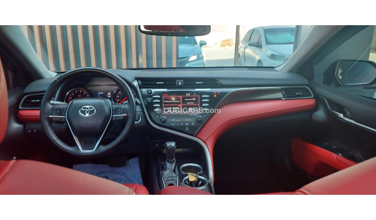 Toyota Camry XSE