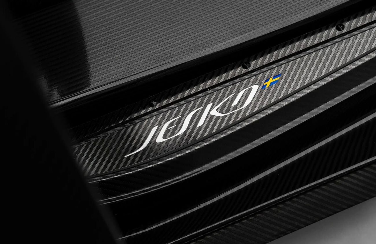 Koenigsegg Jesko 5.0L V8 Twin-Turbocharged Engine | Warranty